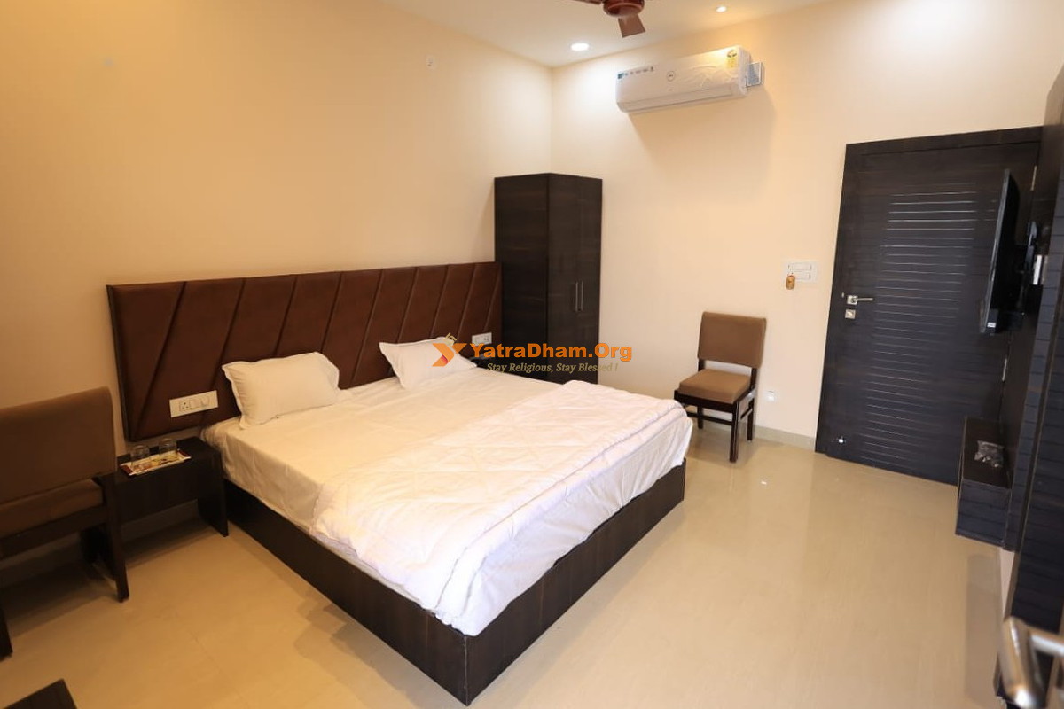 Asha Natural Home Ujjain 2 Bed Room View