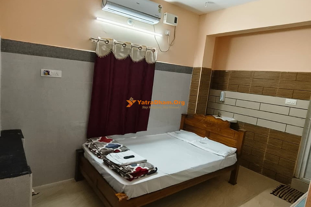Uttaradi Mutt Rameshwaram 2 Bed Room