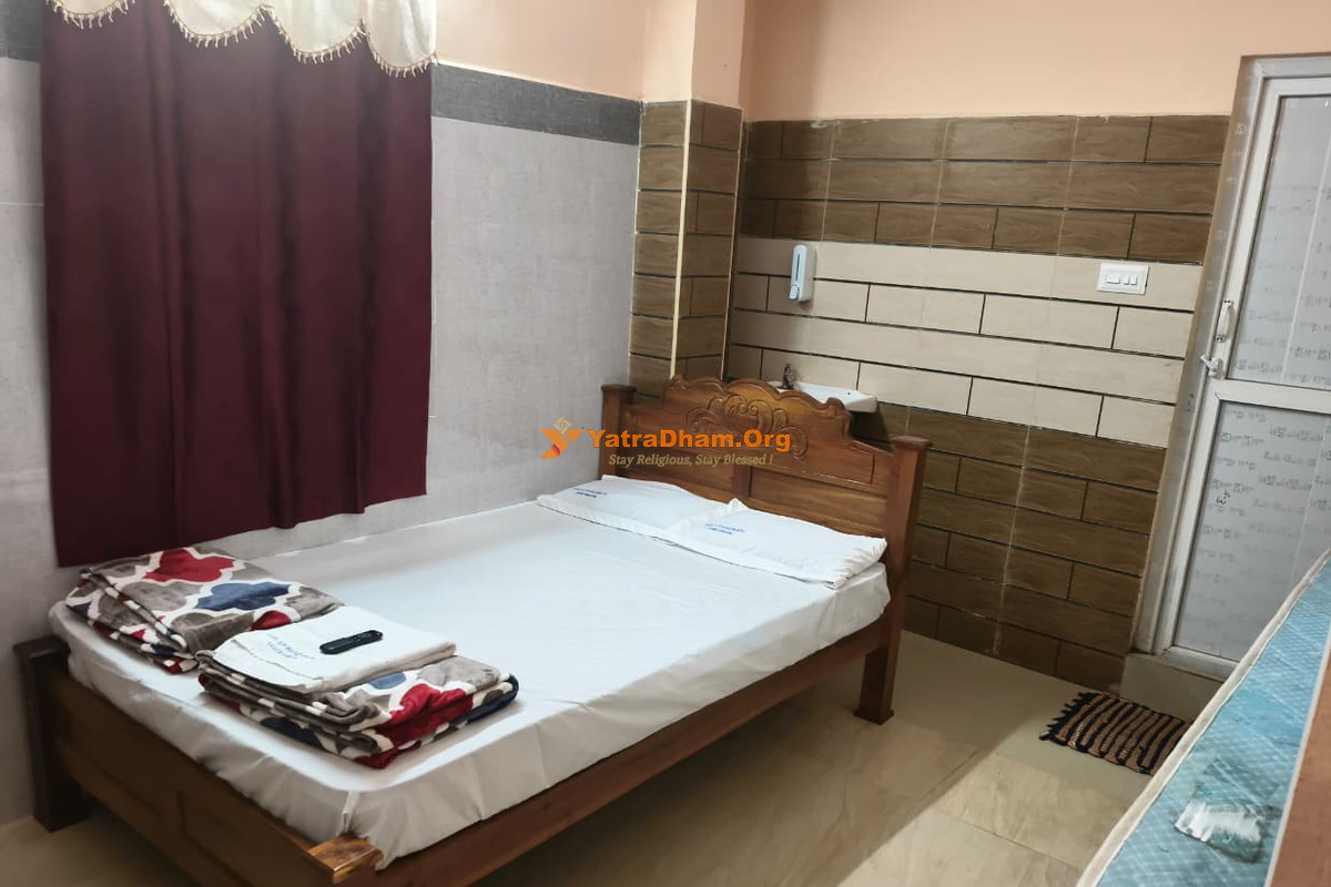 Uttaradi Mutt Rameshwaram 2 Bed Room