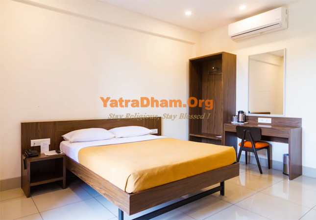 Hotel Dreamland Pune 2 Bed Room