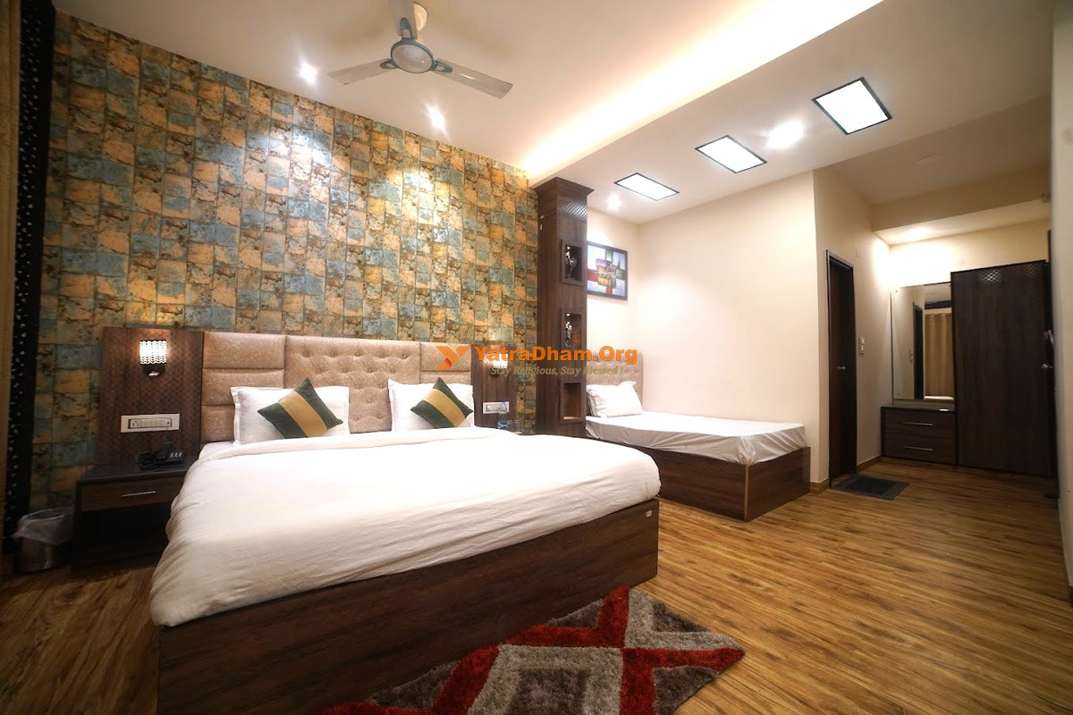 Jalandhar Hotel P-1 Comfort Zone 3 Bed Super Deluxe Room View