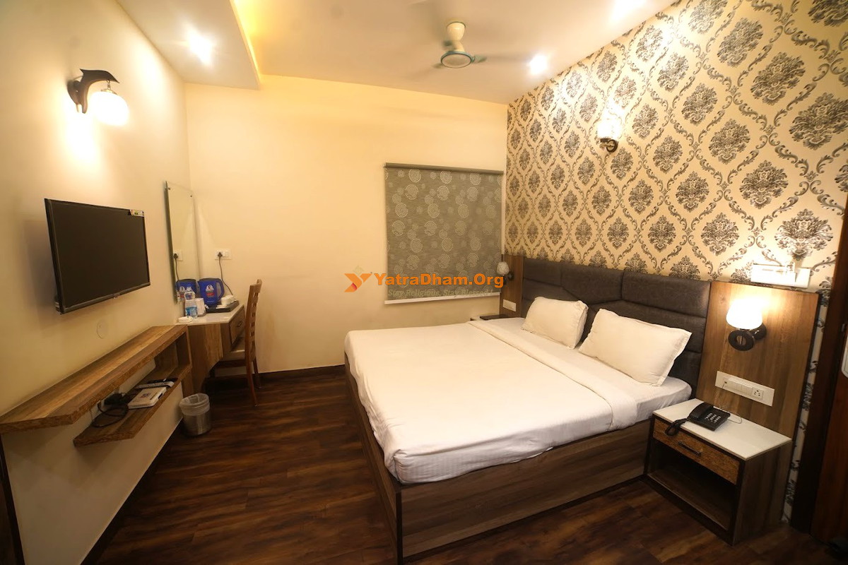 Jalandhar Hotel P-1 Comfort Zone 2 Bed Ac Room View