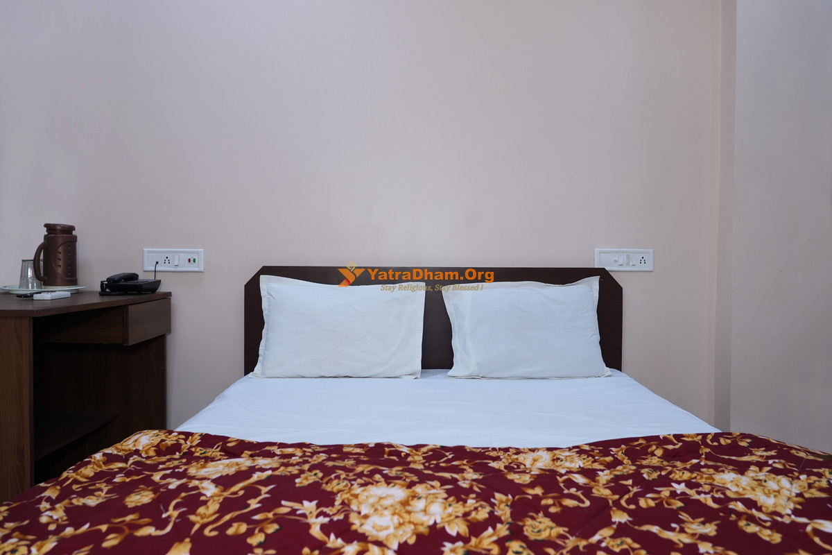 Shri Vaishnav Vishranti Bhawan - Indore 2 Bed Room