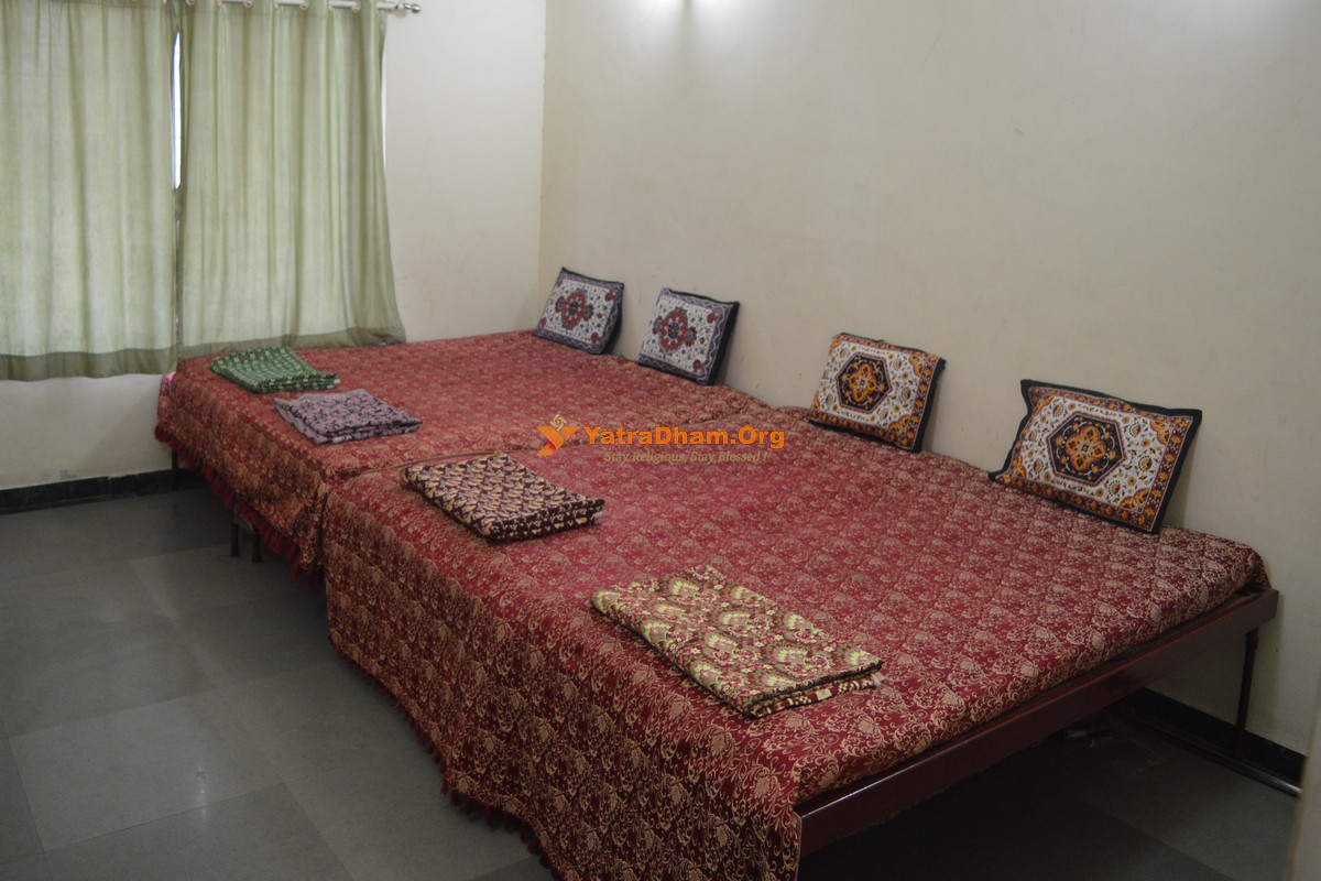 Pejawara Matha Dharamshala Nashik 4 Bed Room