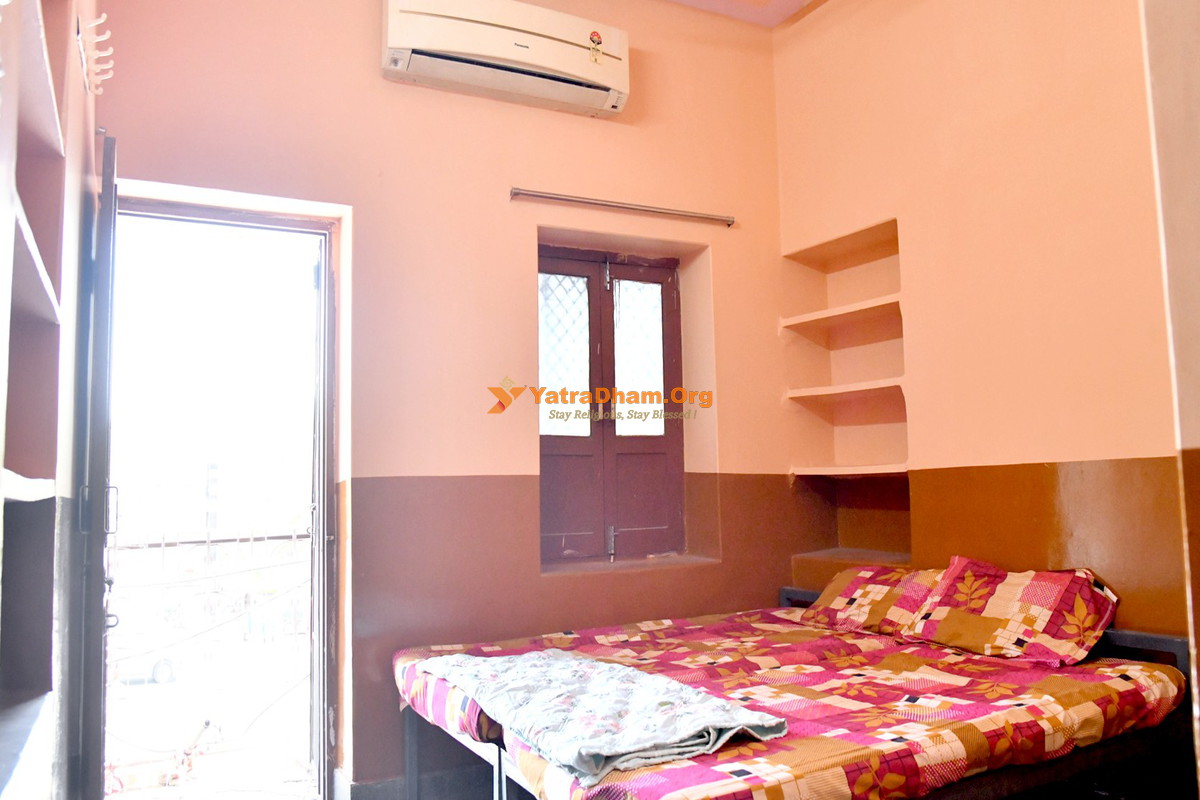 Sainik Kshatriya Mali Sansthan Dharmshala Jodhpur 2 Bed Room