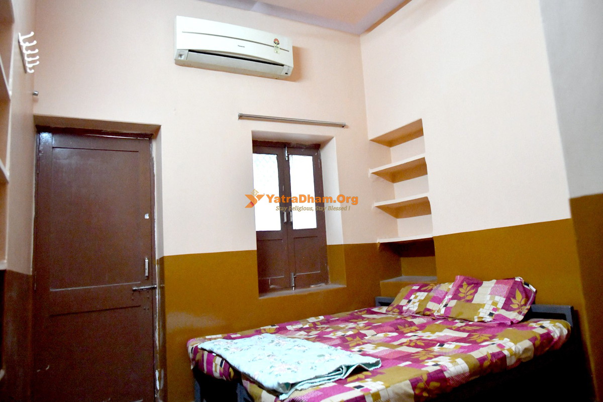 Sainik Kshatriya Mali Sansthan Dharmshala Jodhpur 2 Bed Room