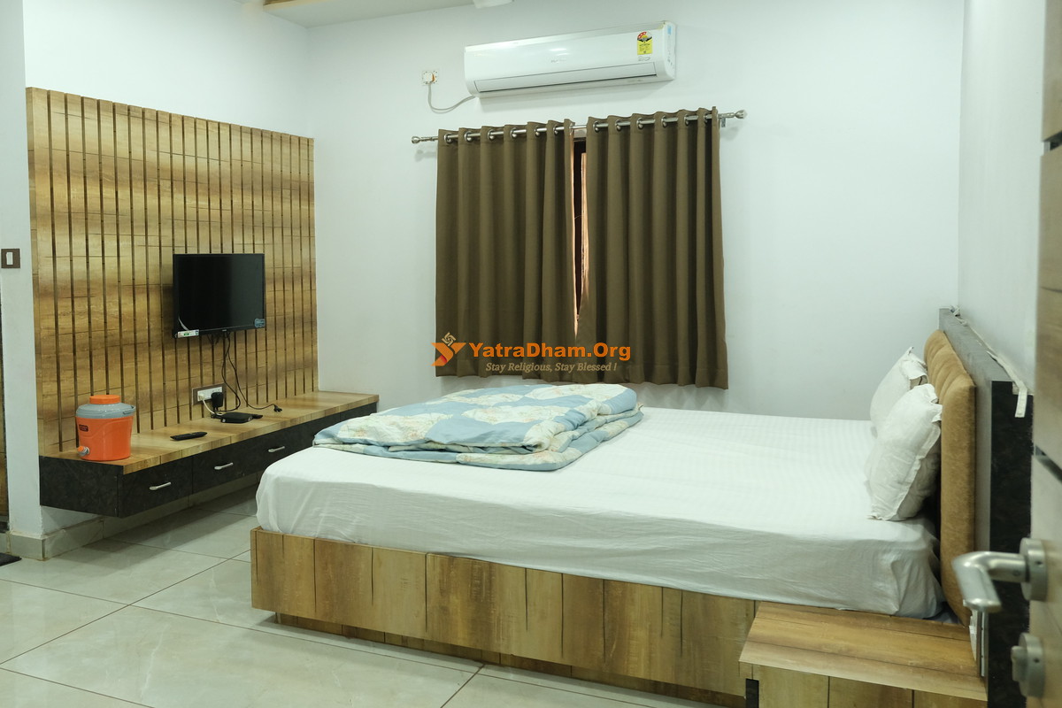 Maa Ashapura Hotel 2 Bed Room Mata No Madh (Kutch Bhuj)