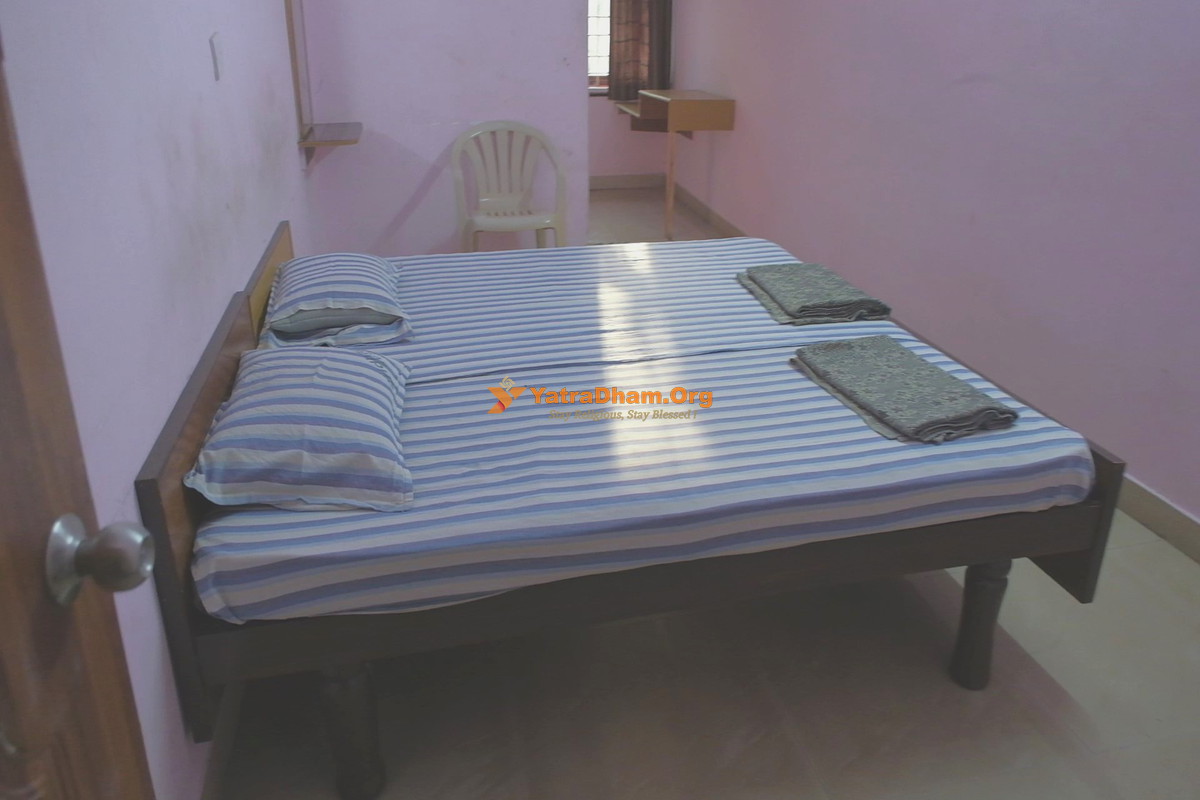 Srinivasa Dhama Pejawar Mutt Tirupati 2 Bed Room