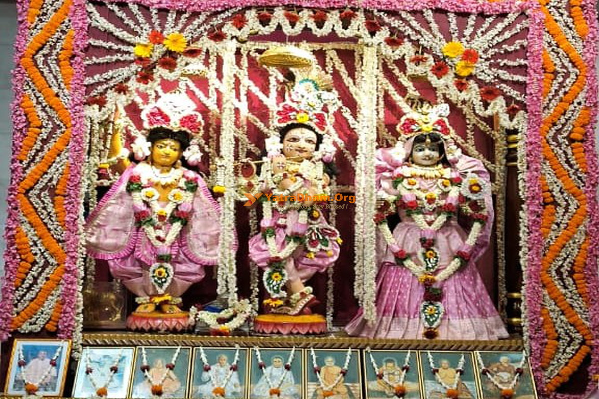 Sree Gaudiya Math (Sri Sri Radha Krishna Mandir) Bandra East Mumbai Temple 