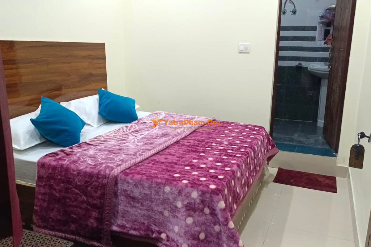 Maa Durga Yatri Nivas Netala Uttarkashi 2 Bed Room