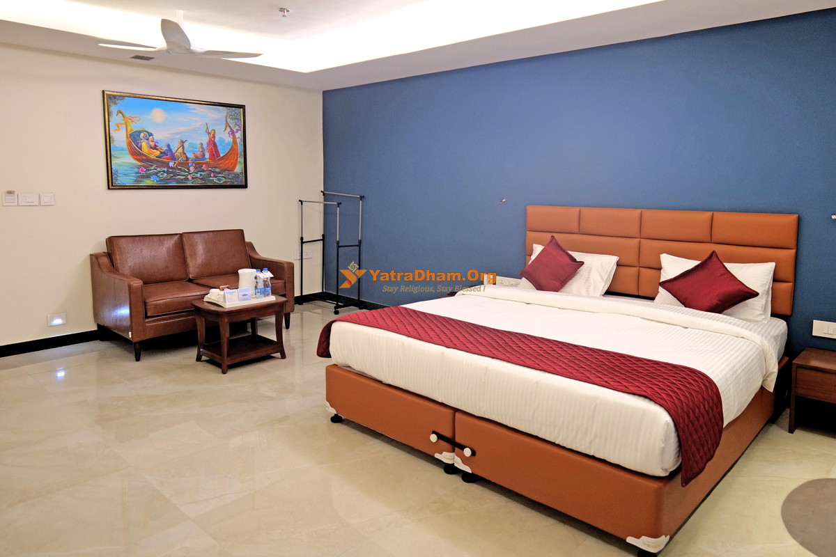 Hare Krishna Mandir Guest House Bhadaj (Ahmedabad) 2 Bed Premium AC Room
