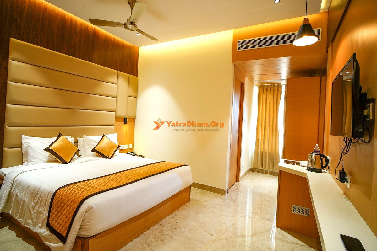 Hotel Nakshatra - Palani 2 Bed Room View