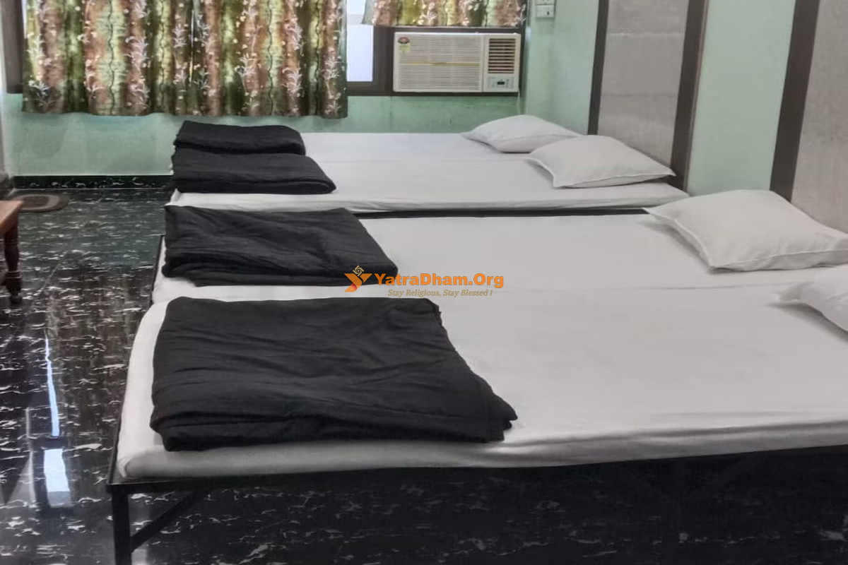 Hotel Awadh Vihar Varanasi 4 Bed Room