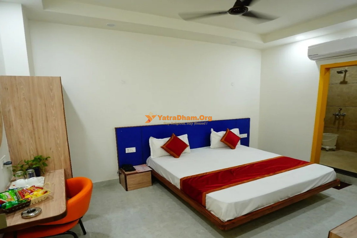 Hotel Natraj Alwar Room