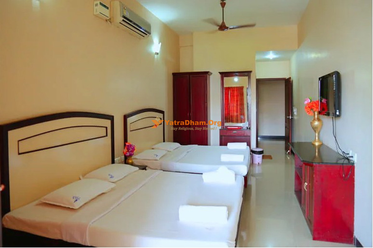 Vels Court Hotel Palani 2 Bed Room View