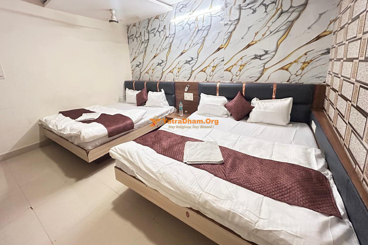 Hotel Mahakal Ashray Ujjain 4 Bed Room View