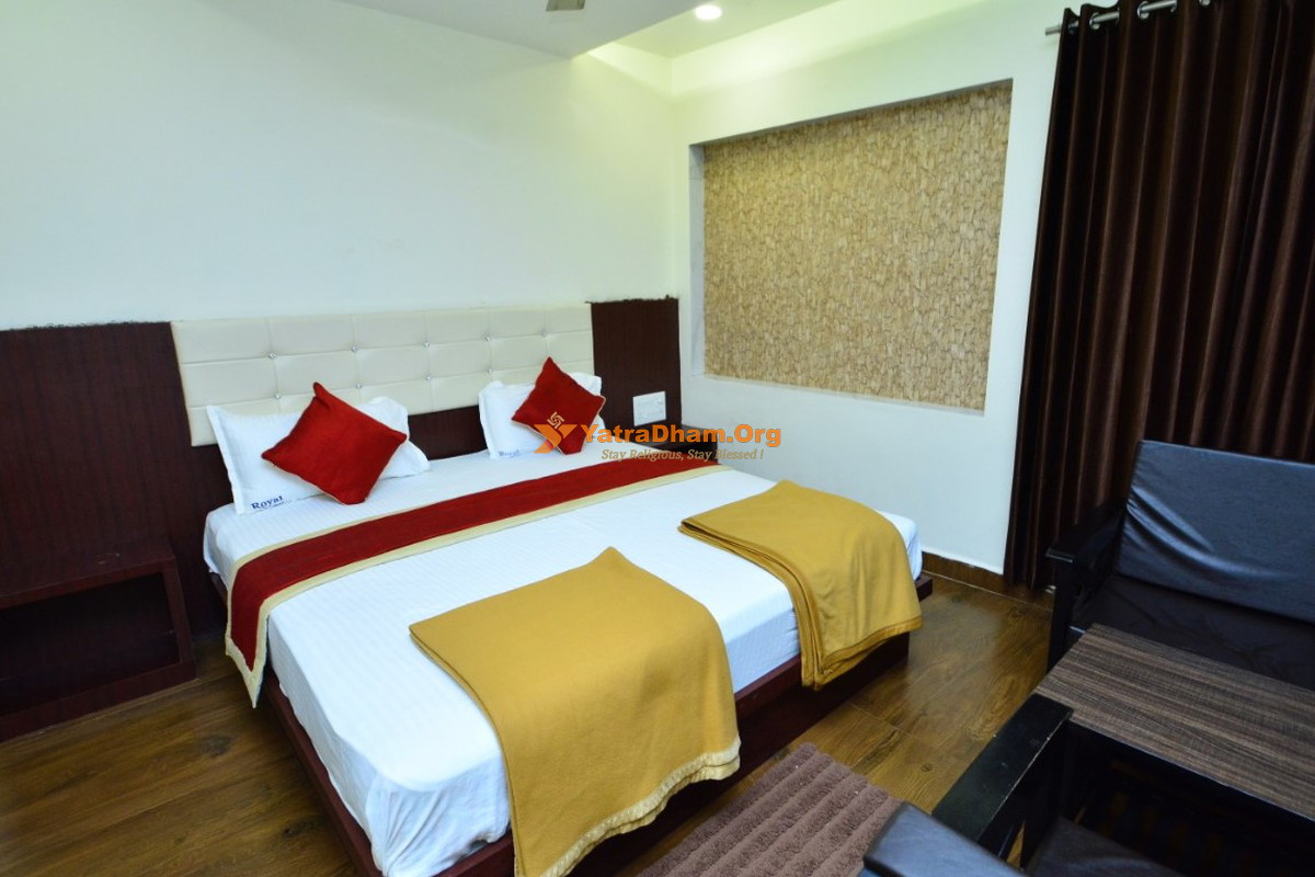 Hotel Royal Retreat Murudeshwar 2 Bed Room