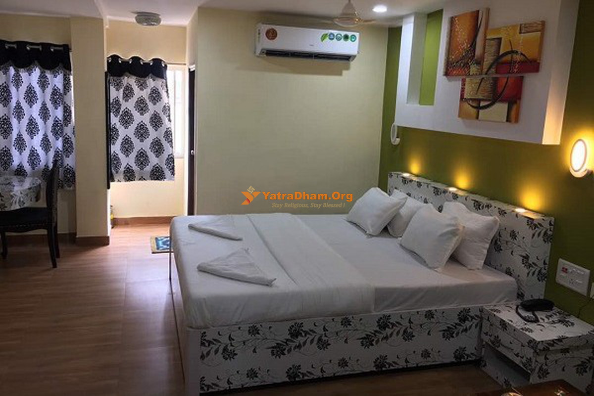 Hotel Platinum - Kolkata 2 Bed Room View