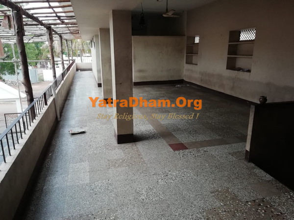 Gangavathi Satyanarayan Temple Pejawaramutt Dharamshala Lobby