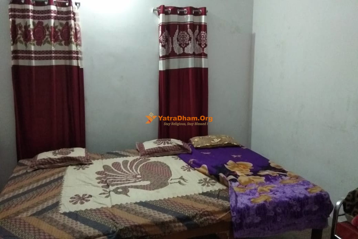 Gayatri Shakti Peeth - Chitrakoot Room View 