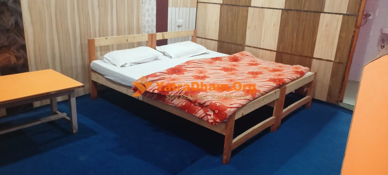 Hotel Priya Ghangaria Room