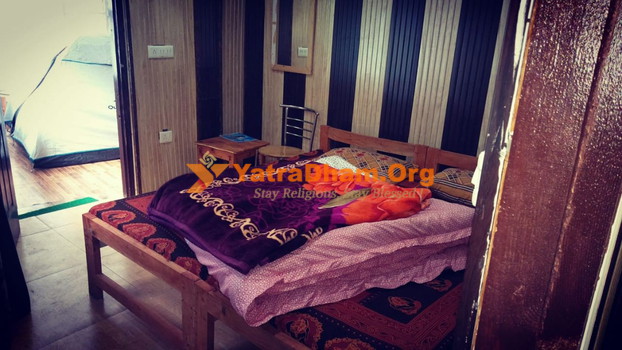 Hotel Priya Ghangaria Room