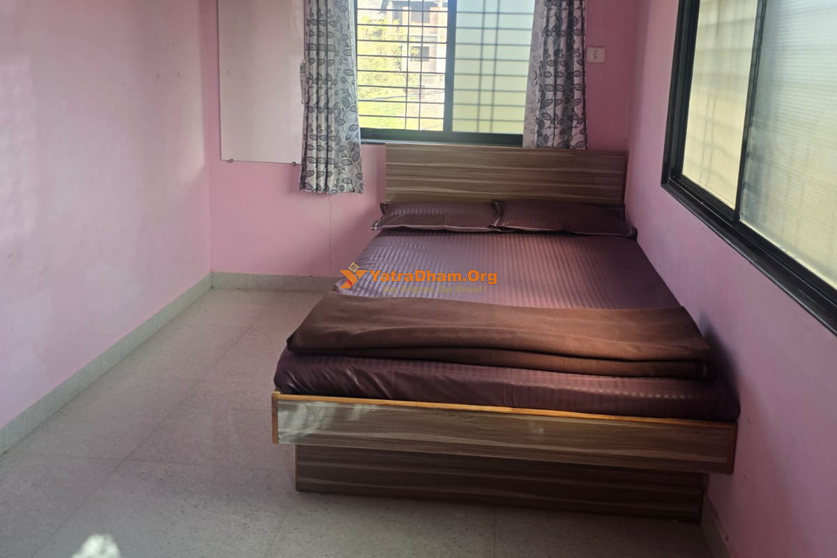 Shri Samarth Lodge Akkalkot 2 Bed Room 