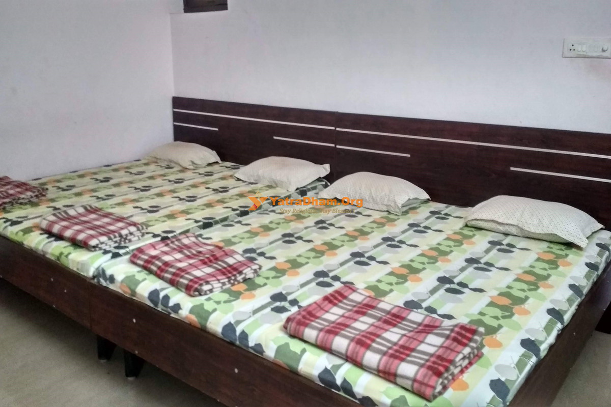 Champaran Shree Gopal Dharamshala 4 Bed Room View