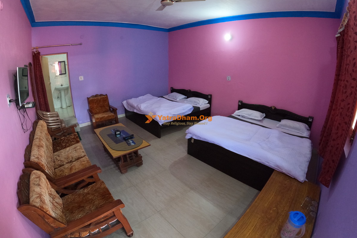 Anushri Lodge Ukhimath 4 Bed Room View