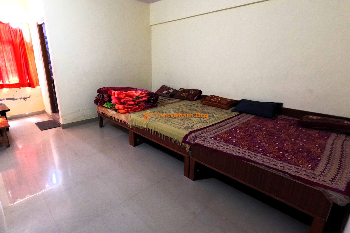 Badrinath Parmarth Lok Ashram Room View