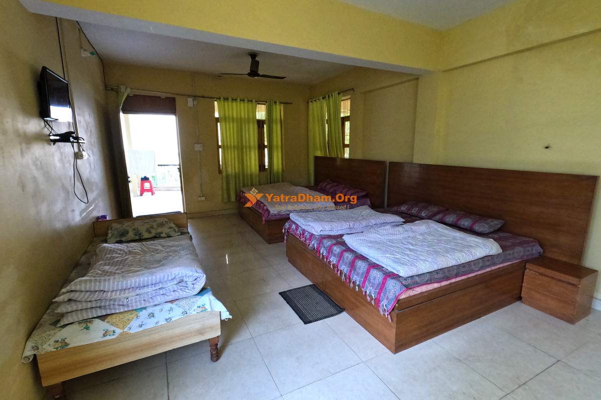 Hotel Jain Rest House Joshimath 5 Bed Room View