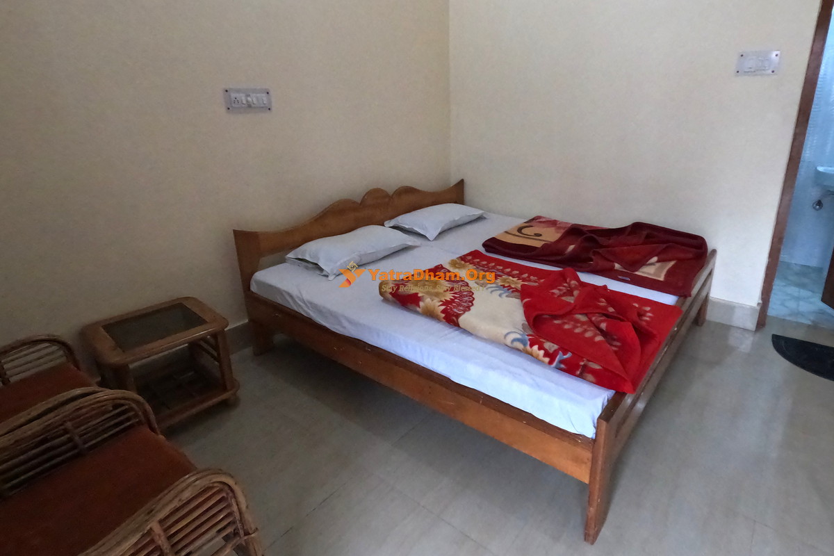 Gujarat Bhawan Yatri Niwas Netala Uttarkashi 2 Bed Room