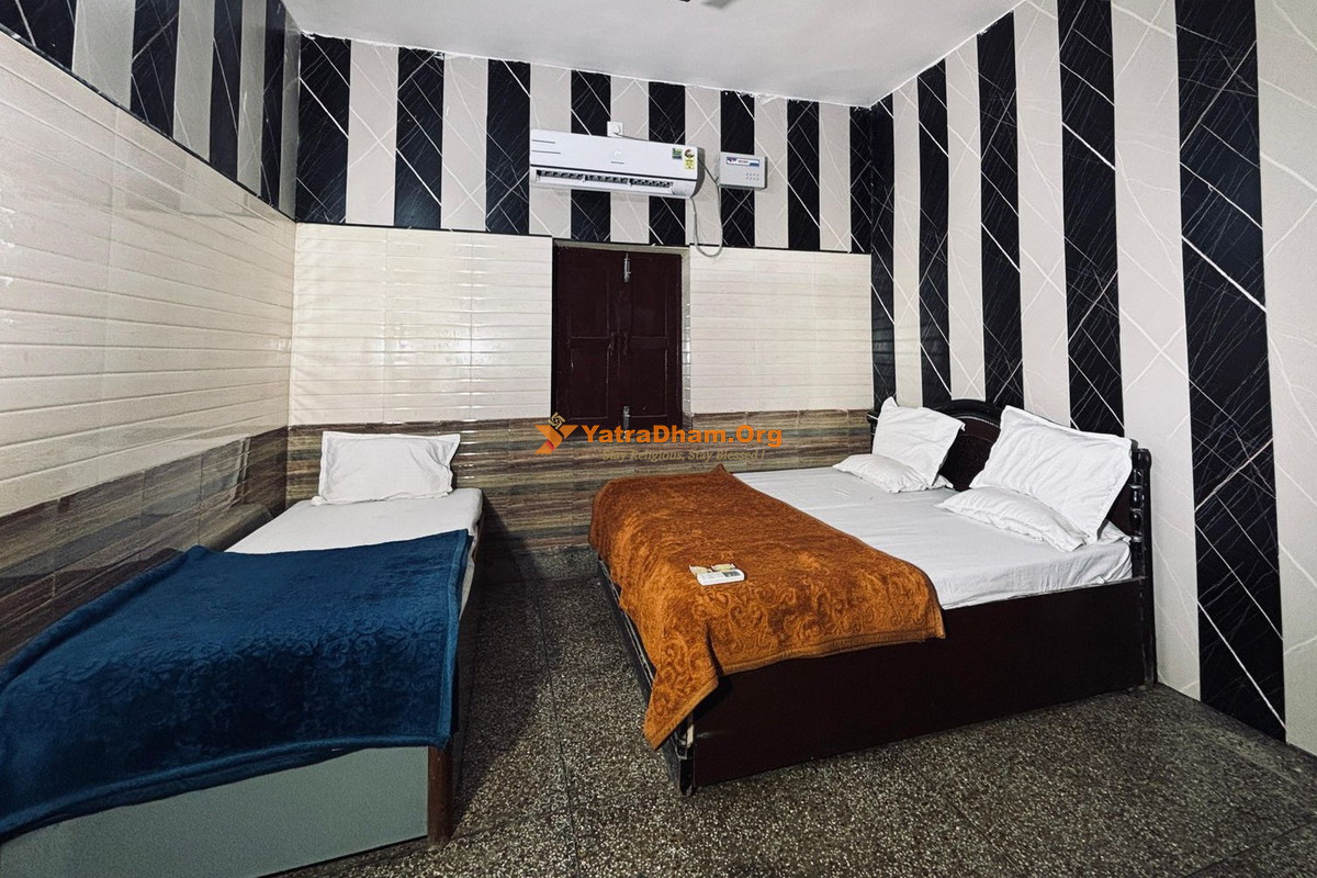 Govind Hari Ashram Vrindavan 3 Bed Room View