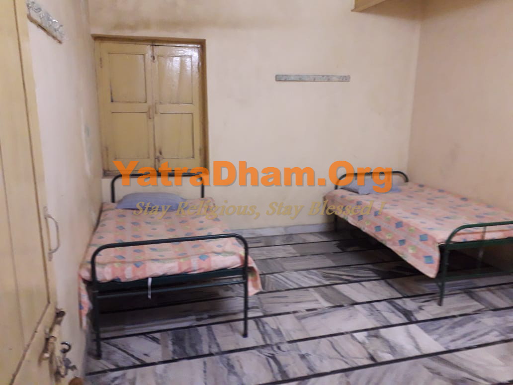 Abu Road Gujarati Samaj Room