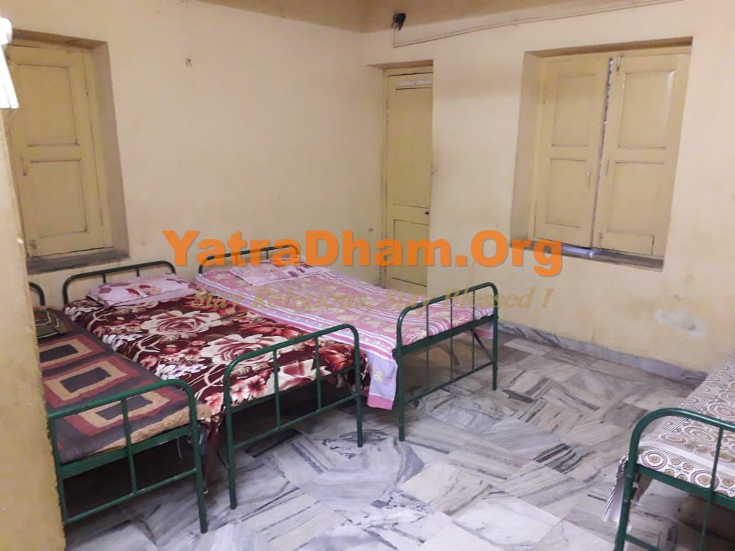 Abu Road Gujarati Samaj Room