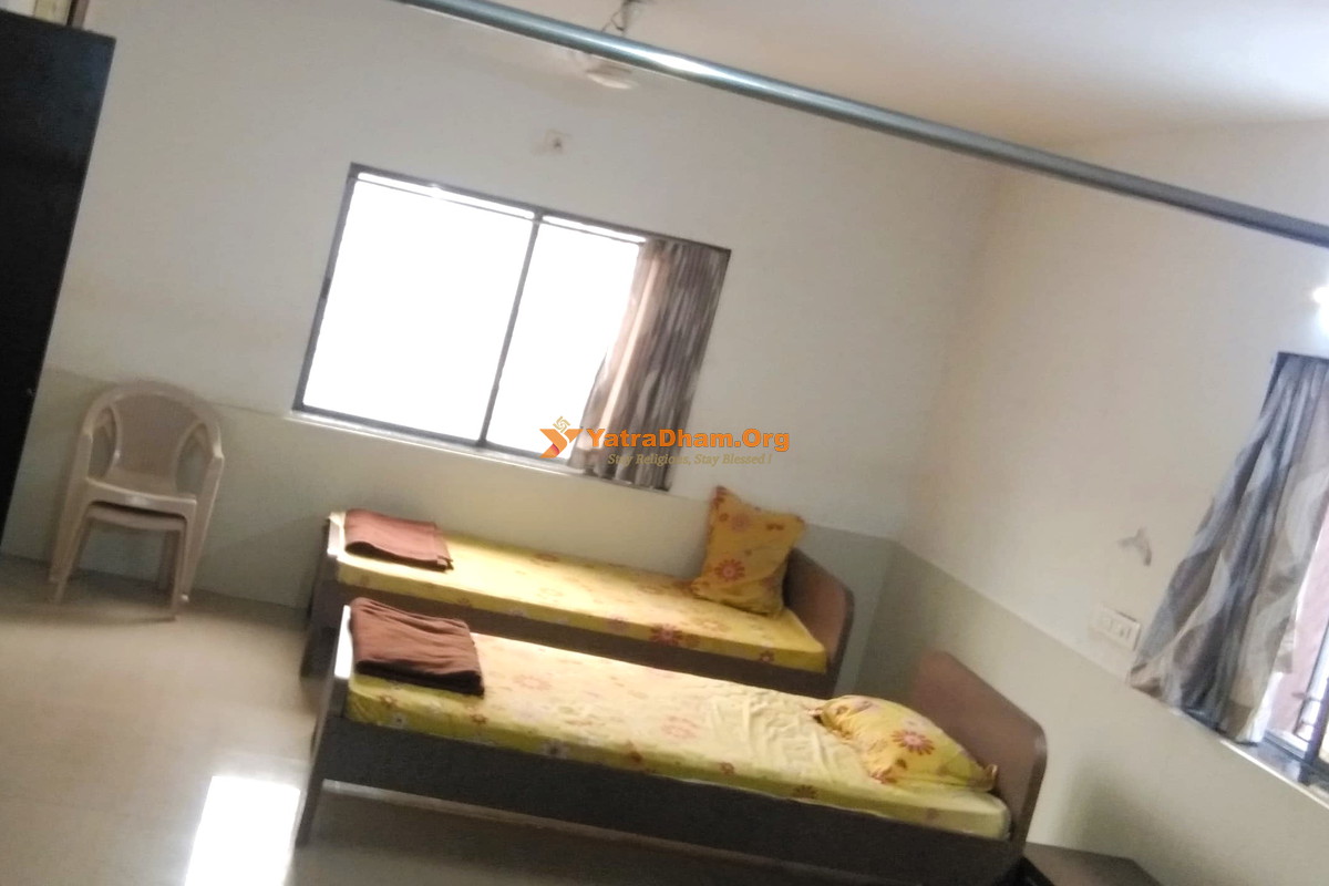 Jain Dharamshala Dabhoi 2 Bed Room