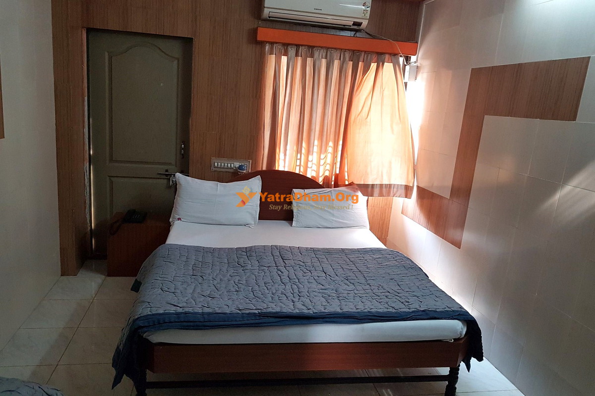Hotel Dhruv Palace Trimbakeshwar 2 Bed Room