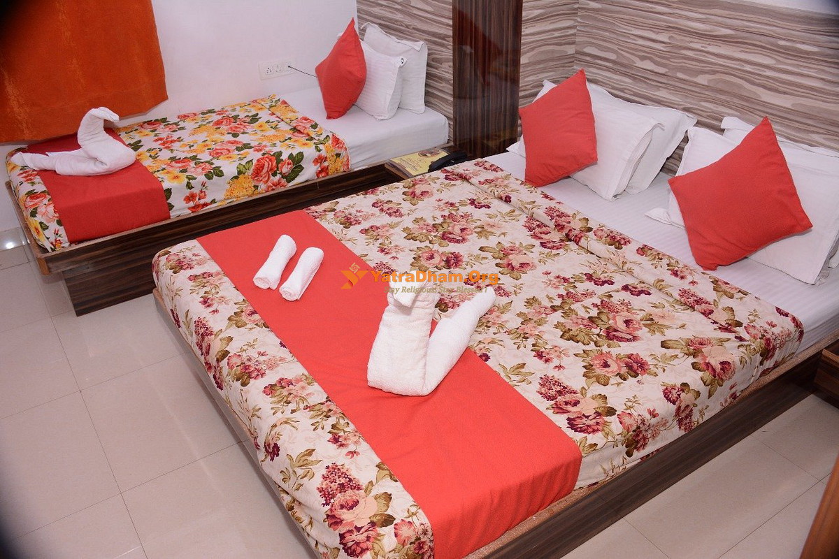 Jaipur Hotel Thikana Palace 3 Bed Room View