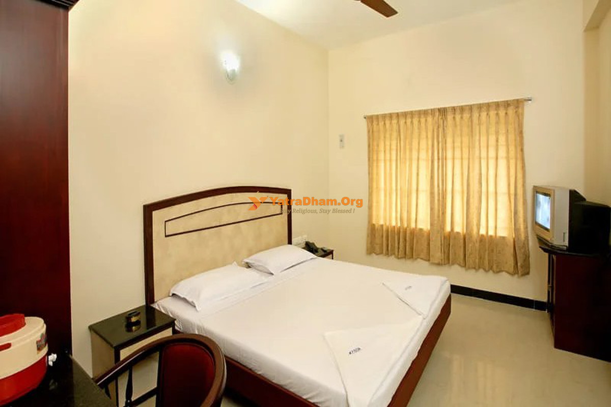 Vels Court Hotel Palani 2 Bed Room View