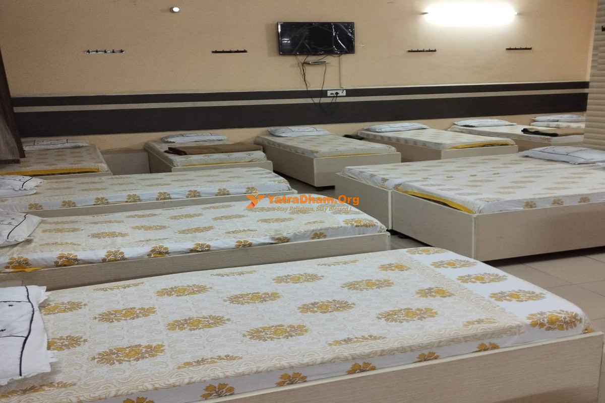 Amritsar Gujarati Lodge Room View