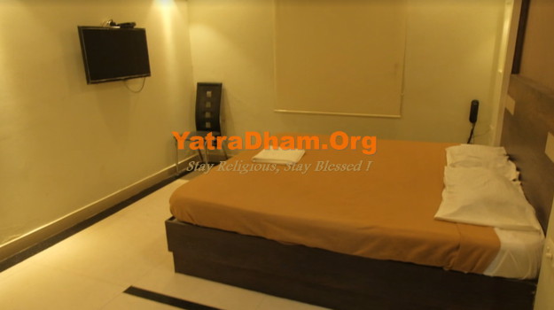Kumbakonam Hotel Metro 2 Bed Room