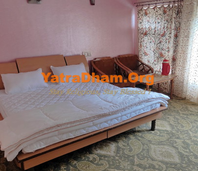 Pahalgam Hotel Noor Mahal Room View 1