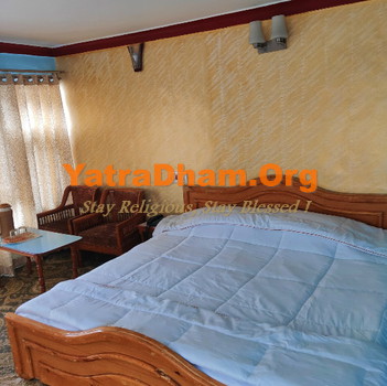 Pahalgam Hotel Noor Mahal Room View 4
