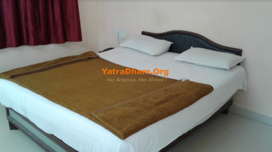 Hotel Sai Nivas Mahabaleshwar 2 Bed Room