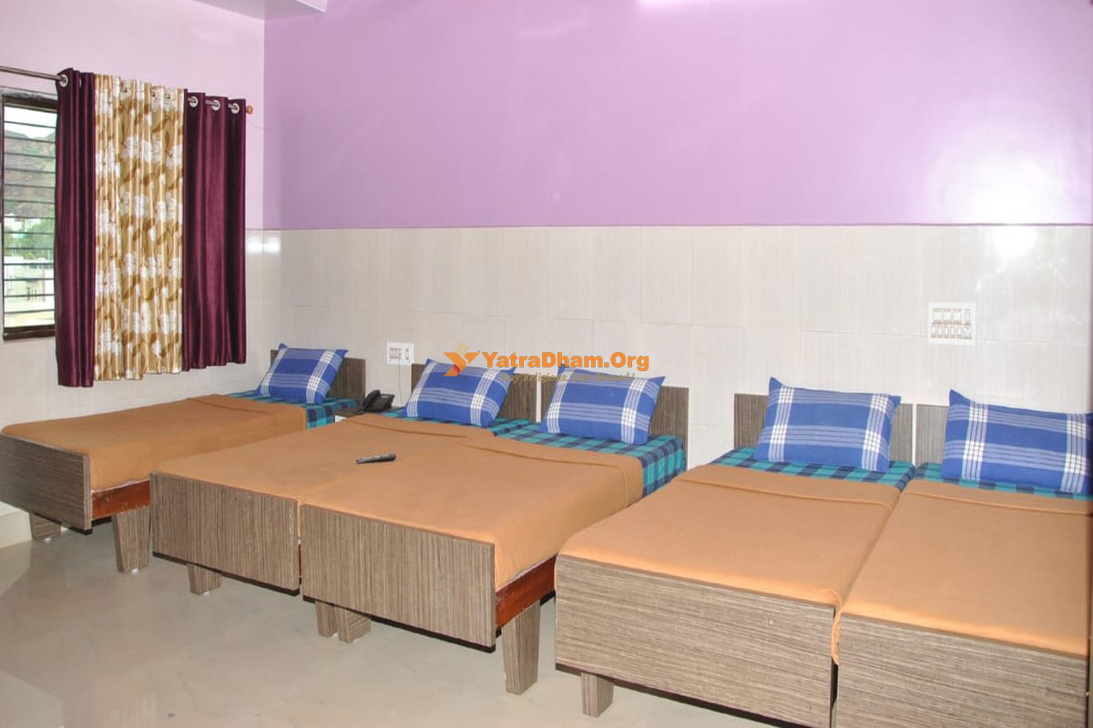 Badami Hotel Sanman Deluxe 6 Bed Room View