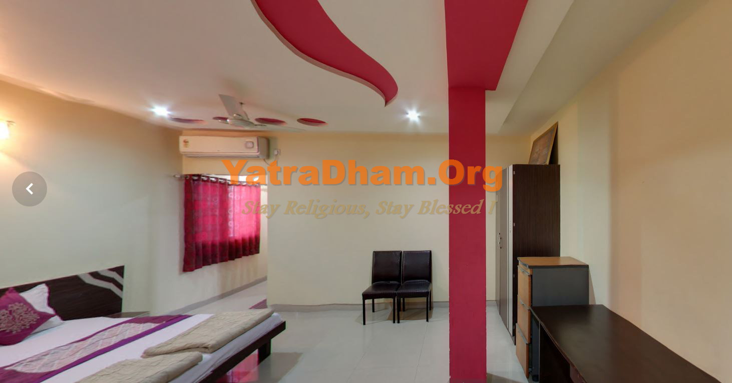 Hotel Shivalin Ranjangaon Room