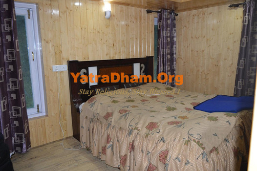 Gulmarg - YD Stay 325001 (JKTDC Huts Gulmarg) Room View 3
