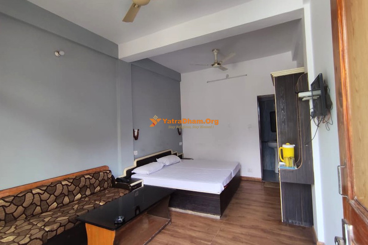 Hotel Shiva Palace Joshimath 2 Bed Room View