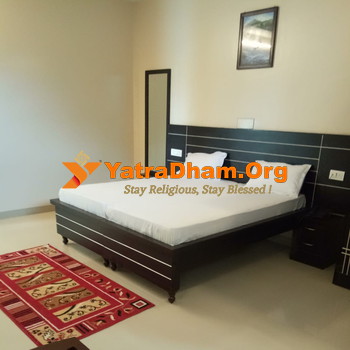 Pilani Vidya Devi Vishramgrah Room