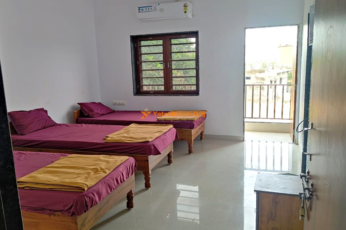 Mata No Madh (Kutch - Bhuj) Shree Rajput (Kshatriy) Samaj Bhavan 3 Bed Room View